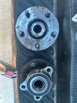 Toyota CHR front bearing hub.