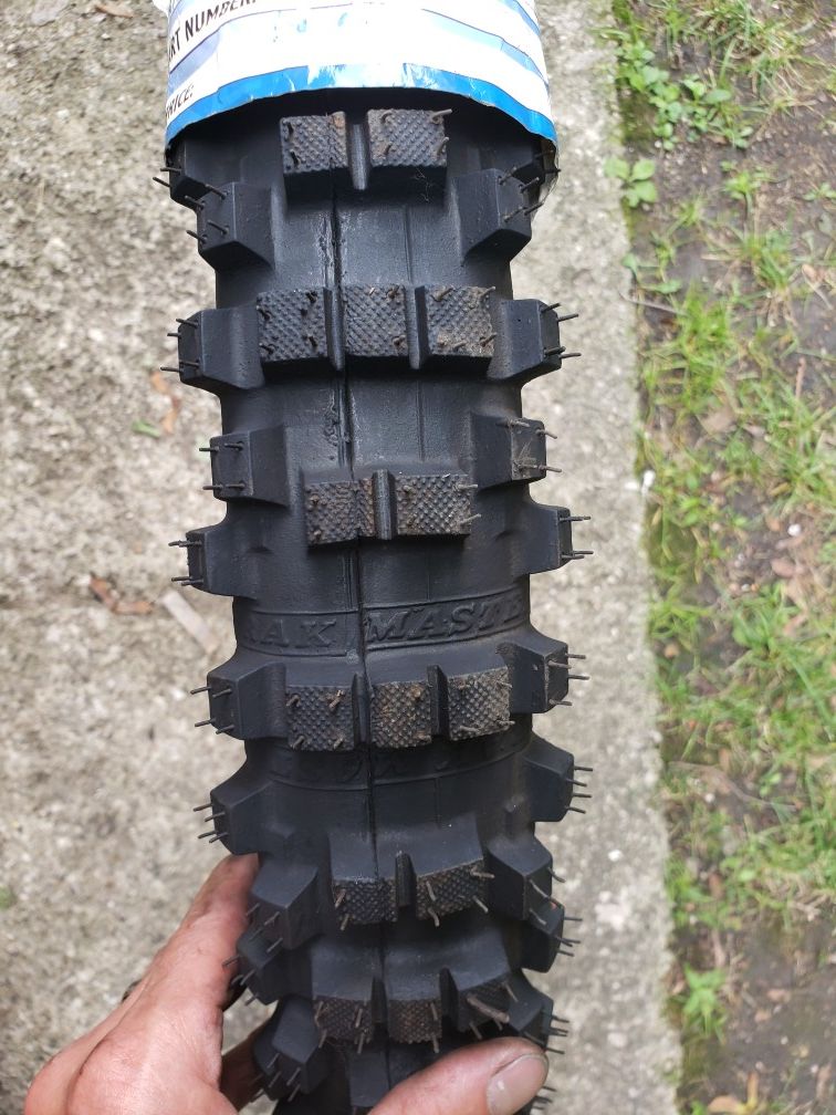 Front dirt bike tire