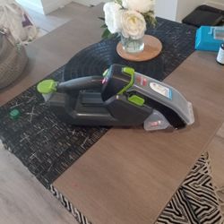 Bissell Spot Carpet Cleaner