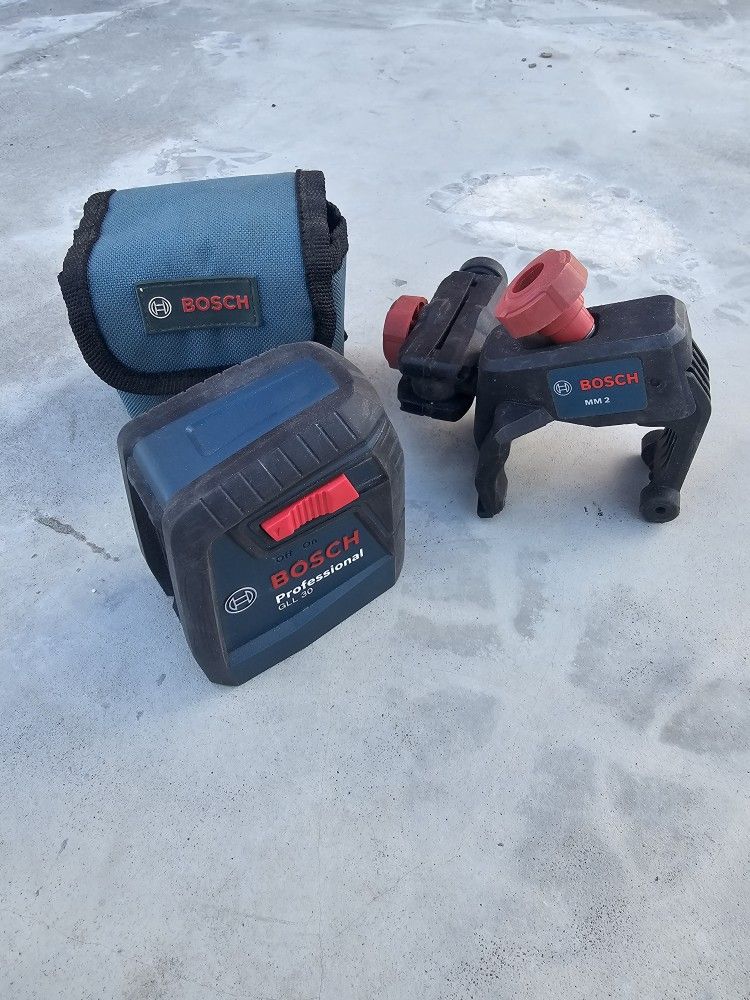 Bosch professional GLL 30 self leveling laser