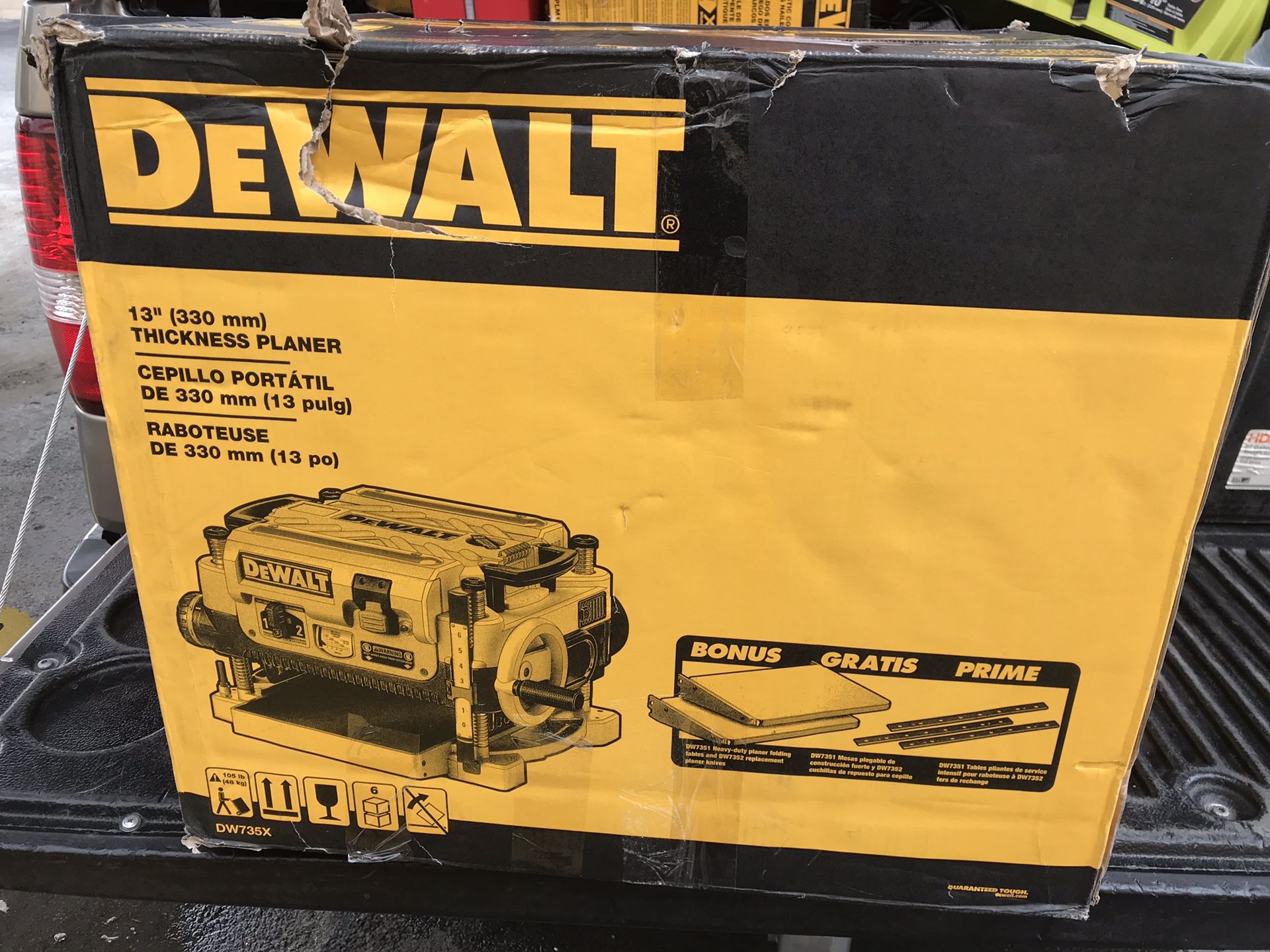 Dewalt 13”thickness planer new