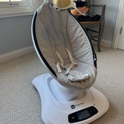 4moms Mamaroo Multi Motion Swing 
