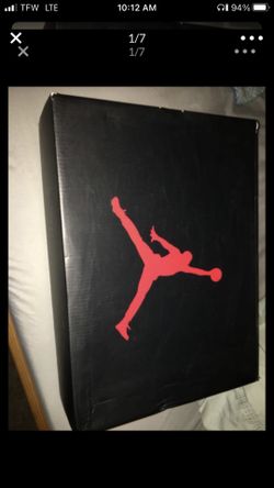 Nike Air Jordans. Retro 6s six . Og box original infrared release from 2014 . Include toe box sneaker shields . Very good condition. Price is firm .