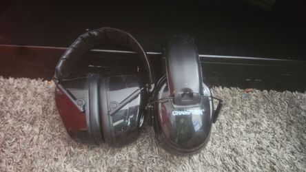 Champion Ear Muffs Black