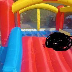 Bounce House For Toddler .
