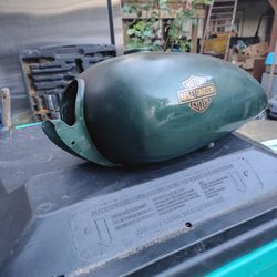 Harley-Davidson gas tank