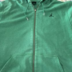  Jordan sweat, jacket with pockets and hoodie – men’s XL