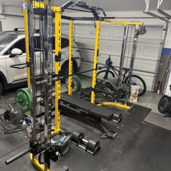 Squat Rack w/Cable Attachment & Barbell