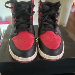 Air Jordan 1 Mid