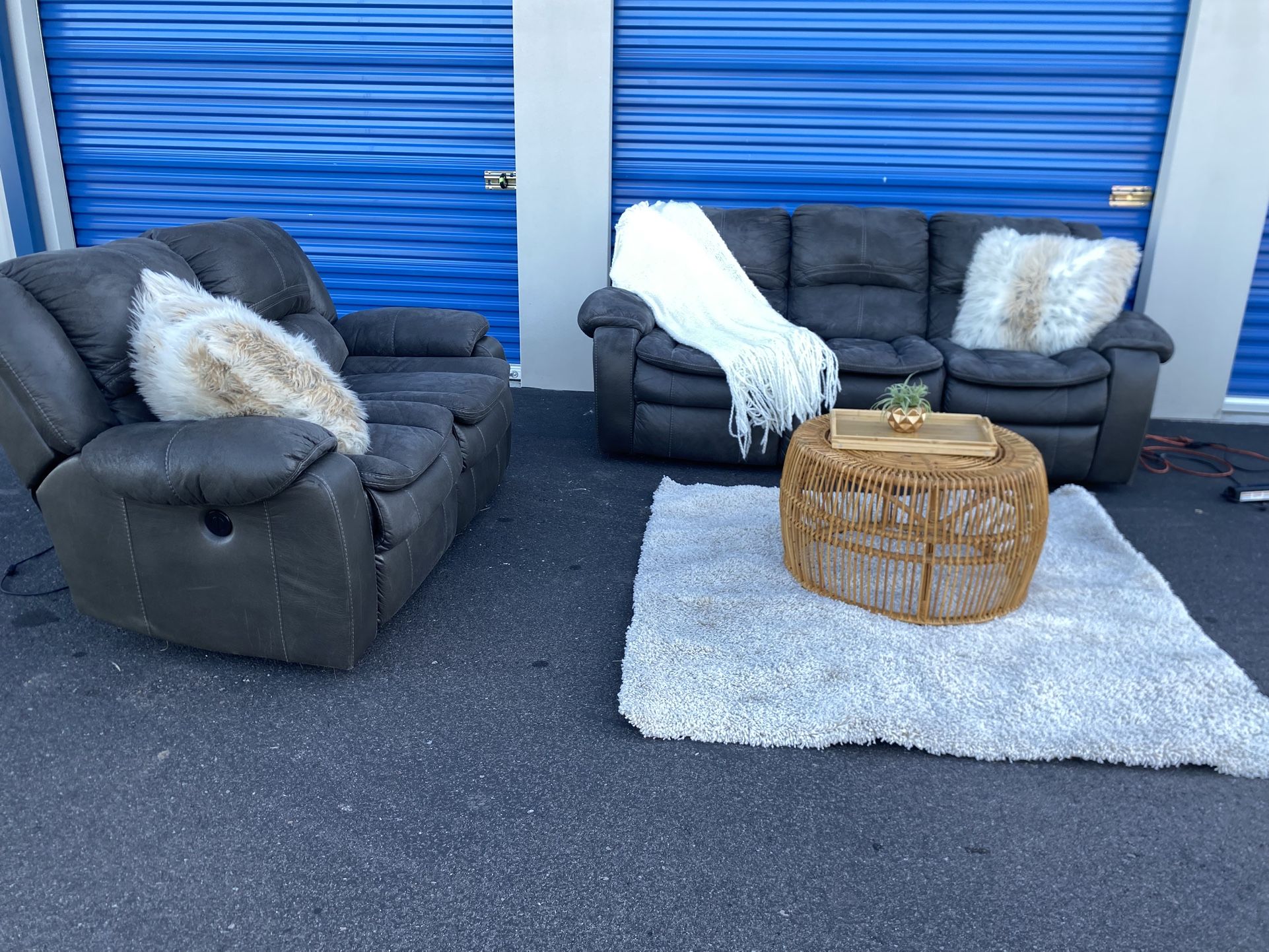 Nice gray couch set with electric recliners