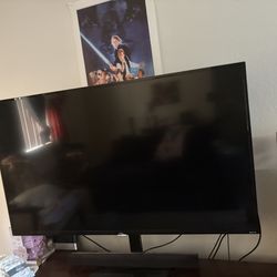 Tv with sound bar