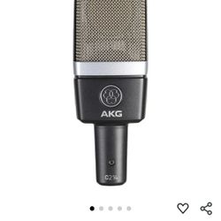 Akg C214 Microphone Lightly Used /w Case