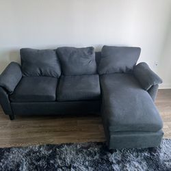 *FAIR CONDITION* Apartment/Compact Sofa w/ Chase - Black
