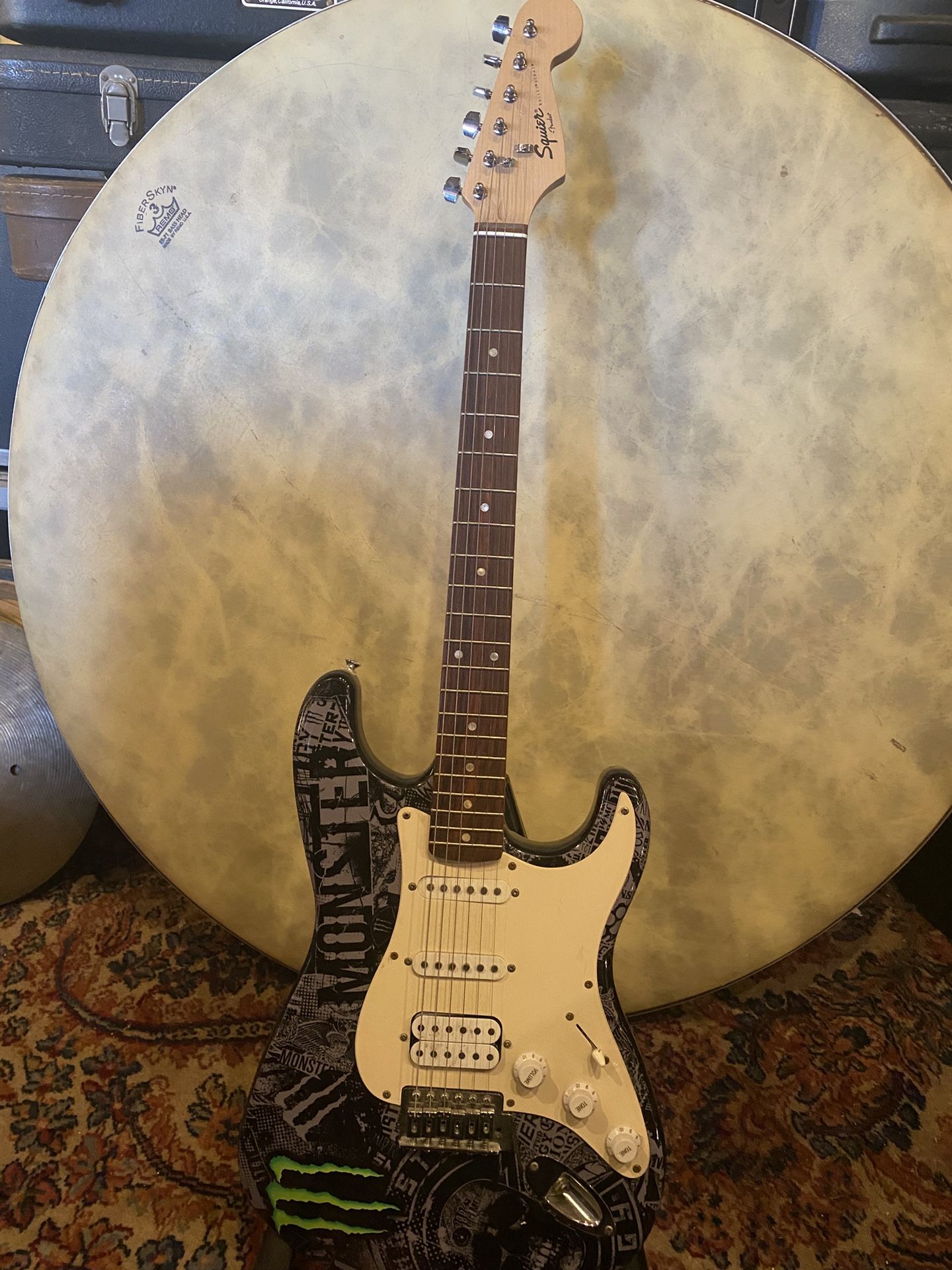 Fender squire HSS Stratocaster. Monster