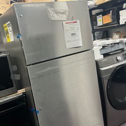 Refrigerator Stainless Steel 33” New Open Box 1 Year Warranty 