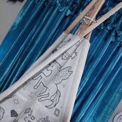 Kids teepee