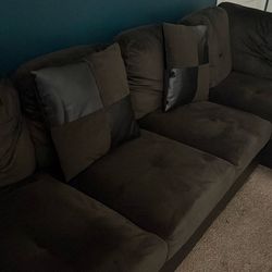 Sectional couch