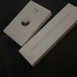 Apple pencil And 4x air tag