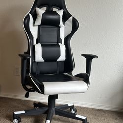  Gaming  Chair