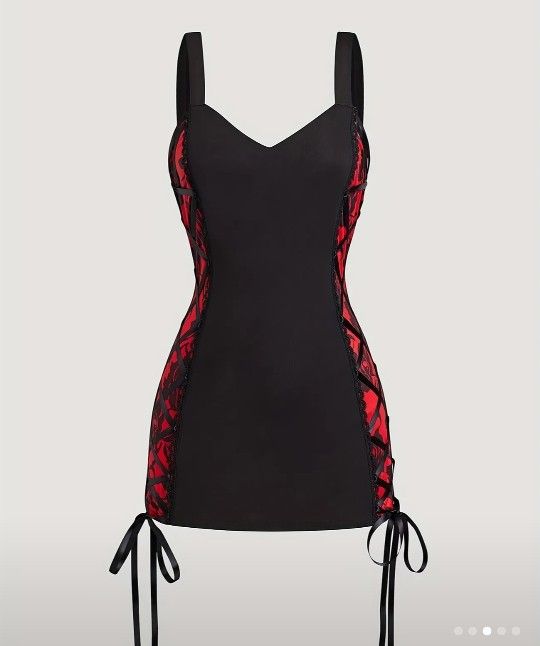 Black Lace Up Tank Top Blouse Plus Size 2XL Floral Design