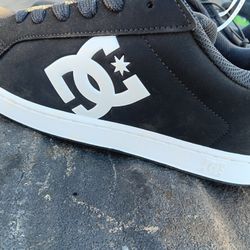 Brand New DC Shoes Never Worn Size 12 