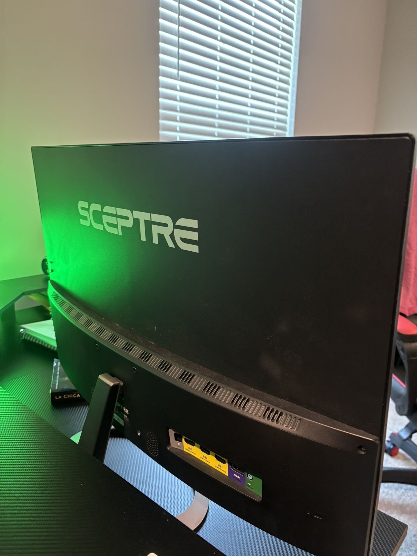 SPECTRE 40-Inch Monitor Screen Plasma