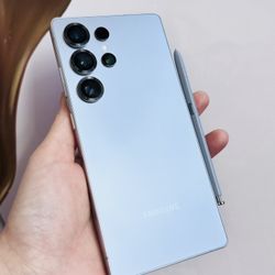 Like New Samsung Galaxy s25 Ultra 256GB FACTORY Unlocked