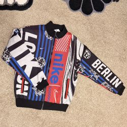 Nike International Jacket 