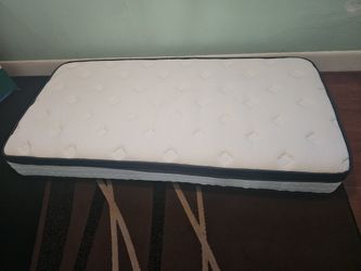 Mattress (Twin XL)