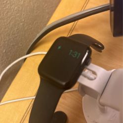 2022 Apple Watch Se 44mm