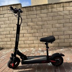 Electric scooter