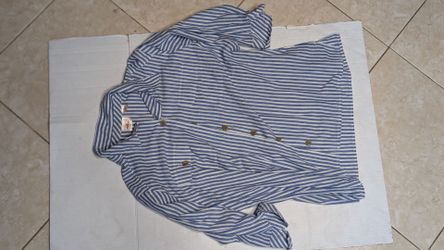 Blue and White Striped Button-Up Shirt xl
