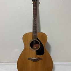 Vintage 1960s Yamaha FG-150 Red Label Guitar