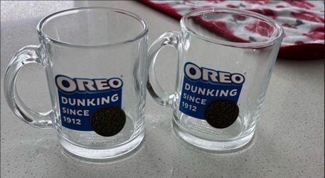2 OREO GLASS MUGS
