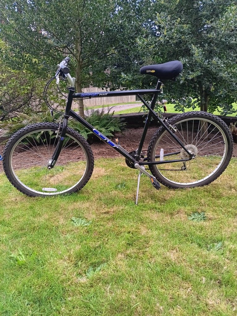 GT-Outpost Trail 21 Speed Mountain Bike