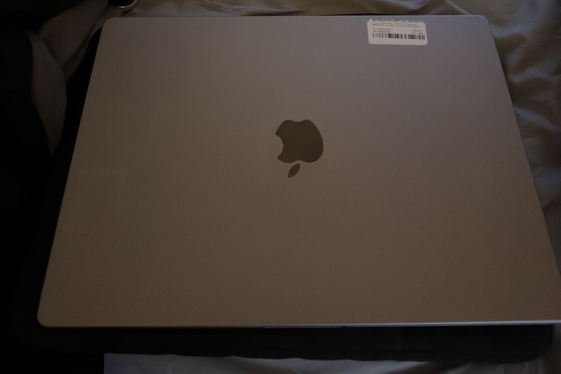 MacBook Pro M1 Pro 10-Core 16-Core GPU 16" (2021) 32GB 512GB Silver