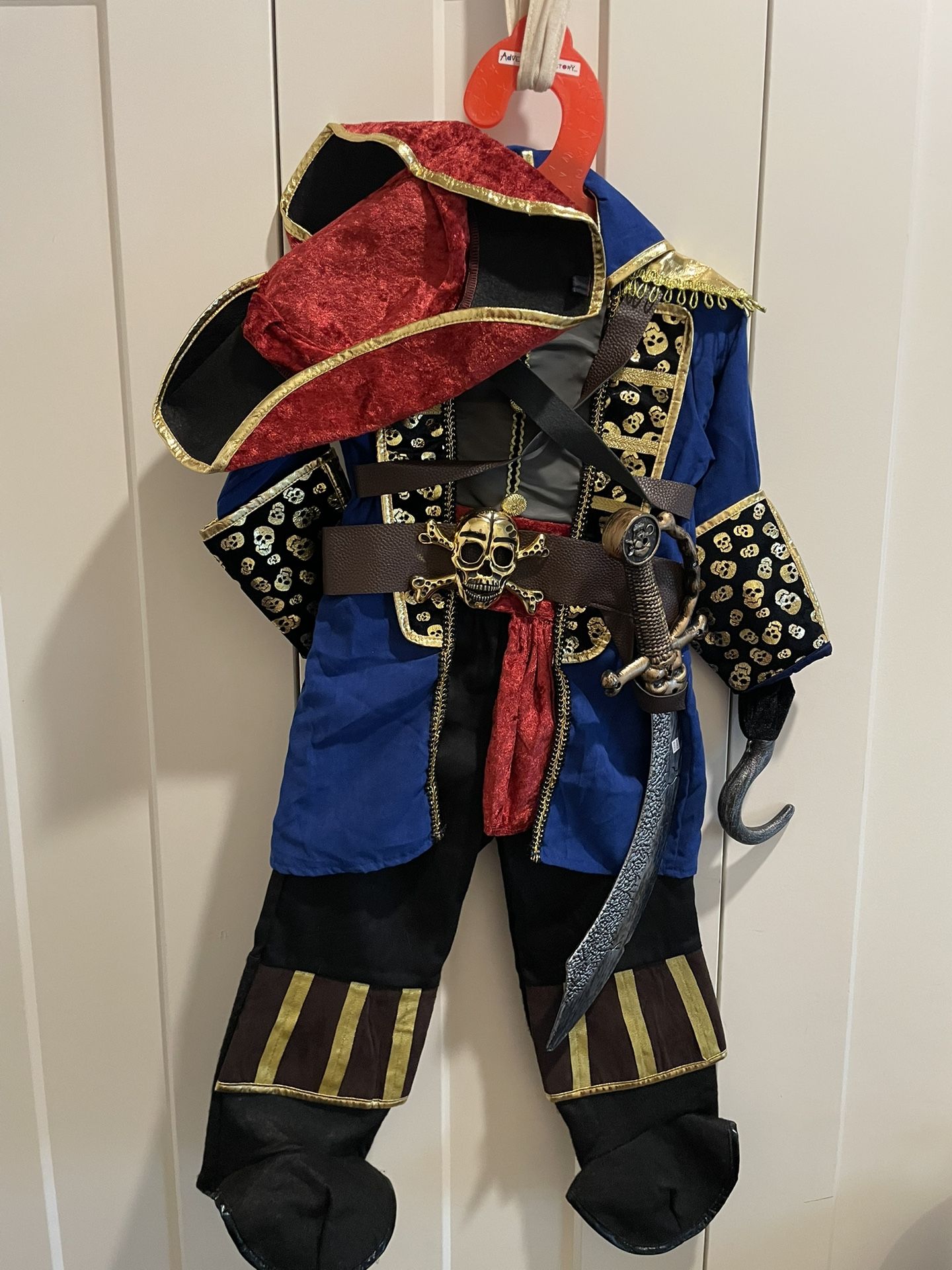 Pirate Kids Halloween Costume Size 3-4 Child