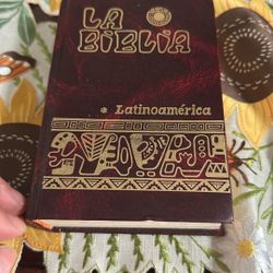 LA BIBLIA Latinoamérica