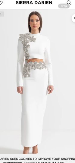Dresss Two Pieces Said White Color Very Nice Very Elegant New 