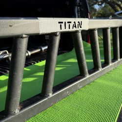 TITAN FITNESS OLYMPIC SWISS BARBELL AND CURL BAR