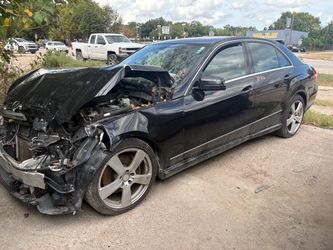2010 Mercedes E350 3.5L For Parts