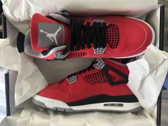 Retro Jordan 4s