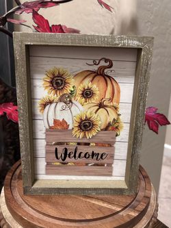 Pumpkin & Sunflower "WELCOME" sign - 8"x 6”