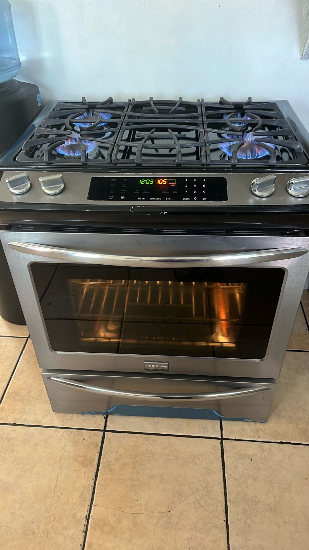 Stove Frigindaire Galería 30”