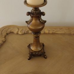 Decor Beautiful Two Candle Holder And Two Candles Like New