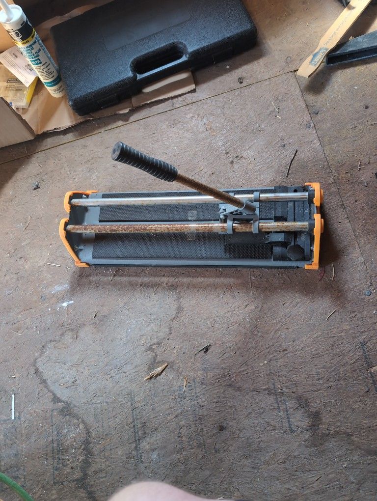 Tile Cutter