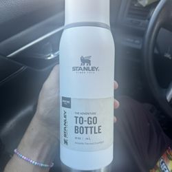 Stanley 25 Oz To Go Bottle 