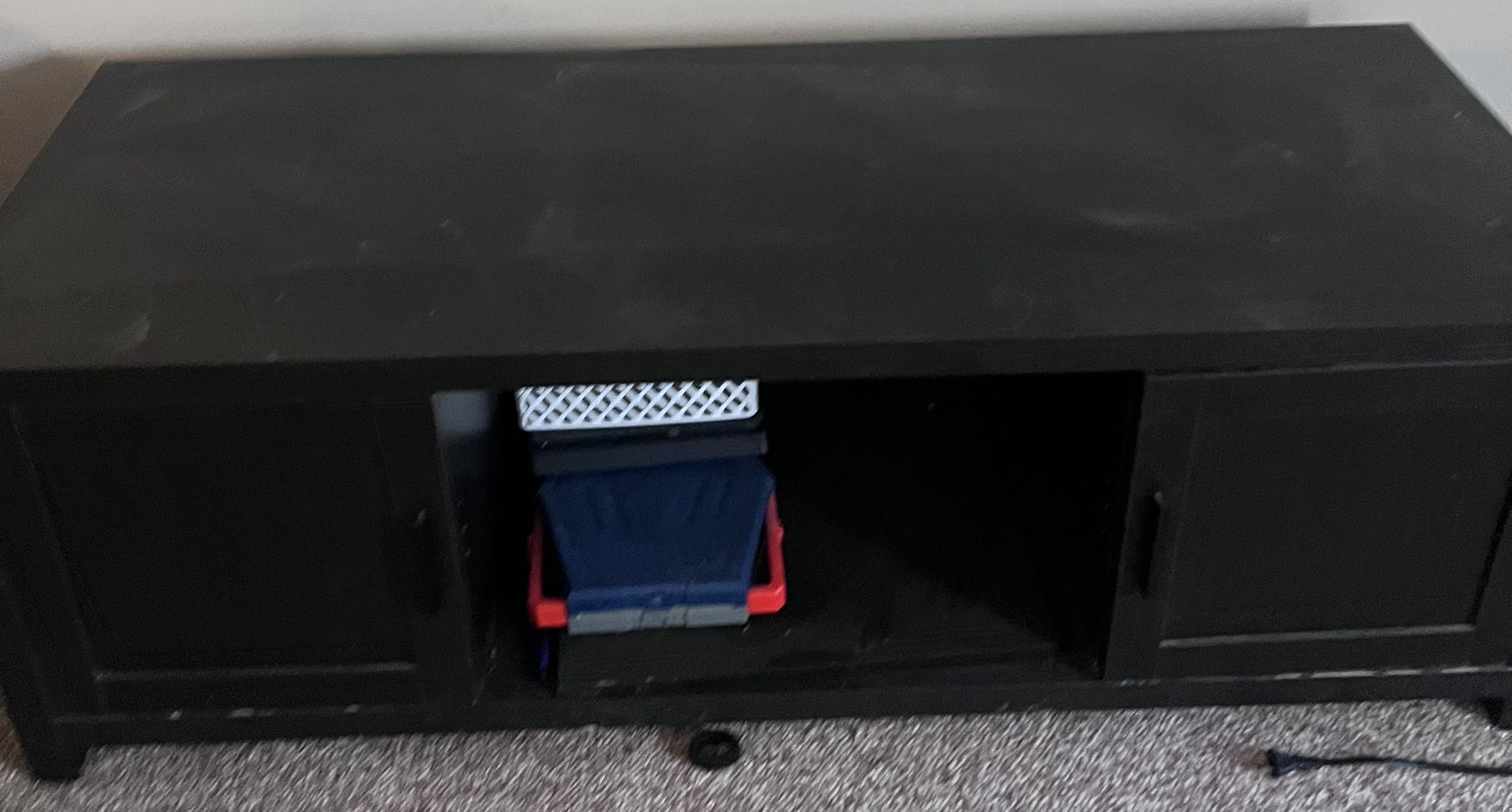 Black tv stand