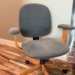 Free Chair