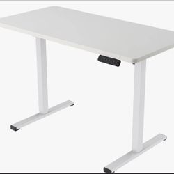 White Electric standing Desk, OBO